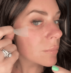 להבהיר ולרענן עיניים עייפות